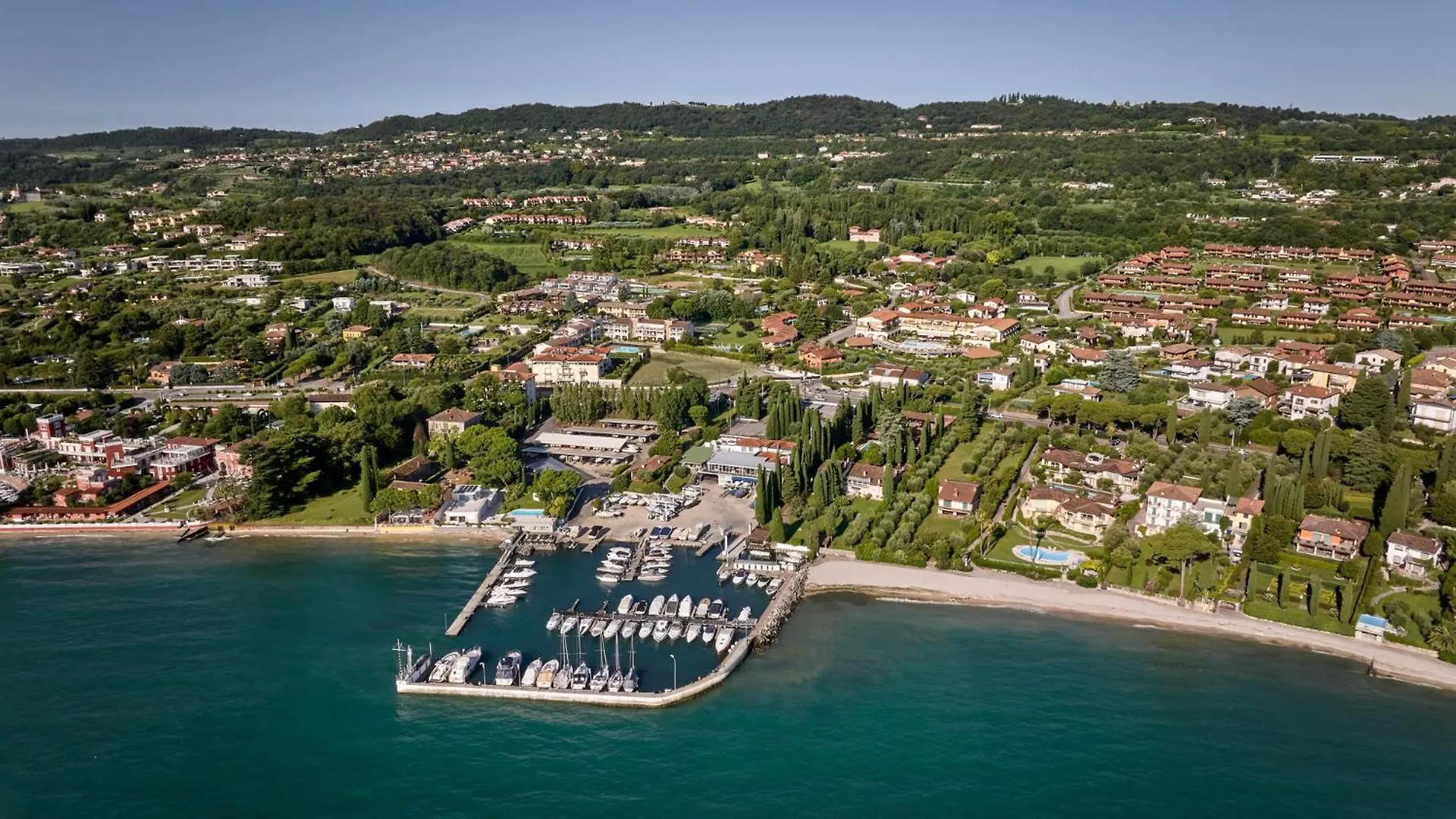 Le Terrazze Sul Lago Hotel & Residence Padenghe sul Garda 4*,  Italy