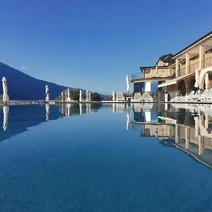 Mercedes Hotel