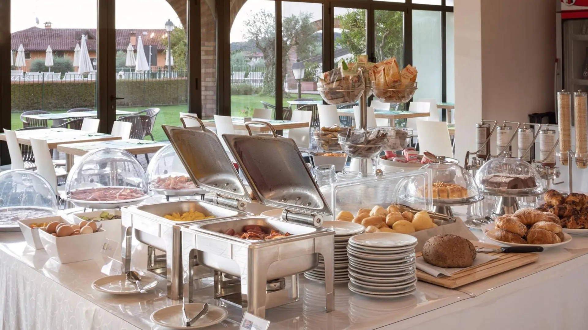 **** Apartahotel Le Terrazze Sul Lago Hotel & Residence Padenghe sul Garda Italia