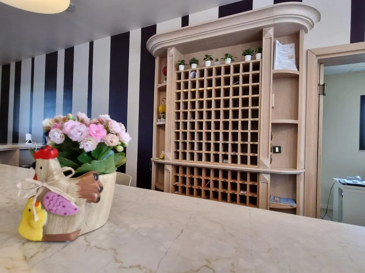 Le Terrazze Sul Lago Hotel & Residence Padenghe sul Garda Apart Otel
