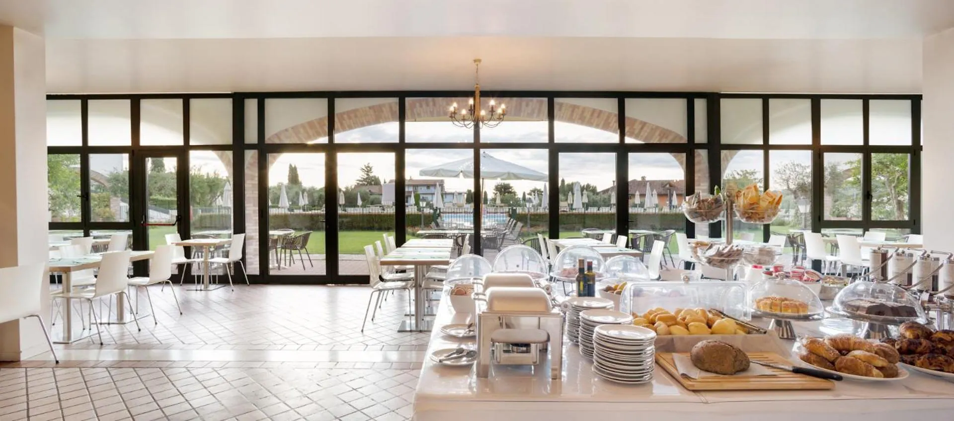 Le Terrazze Sul Lago Hotel & Residence Padenghe sul Garda 4*,